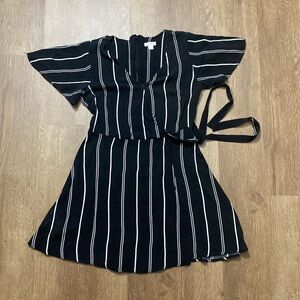 Xhiliration med black white stripe wrap dress flared sleeves
